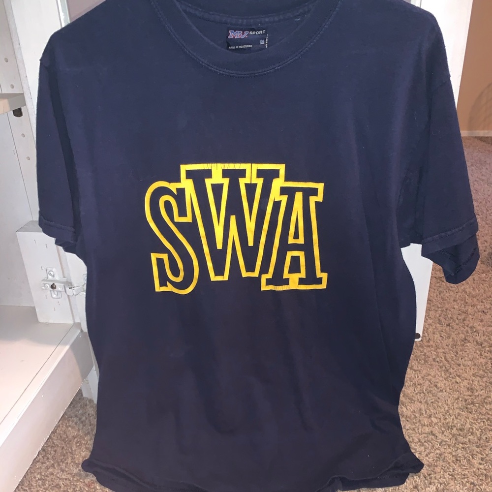 blue/yellow south west airlines shirt